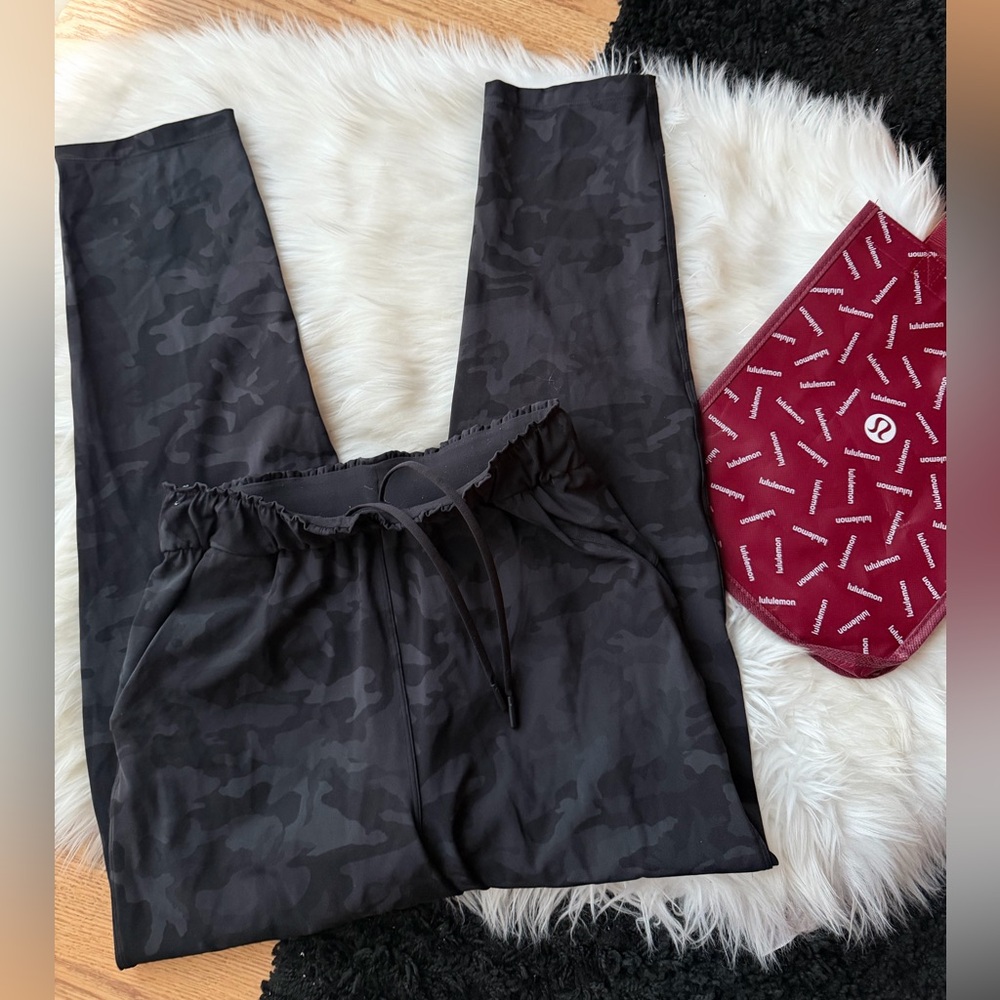 Lululemon track pants
